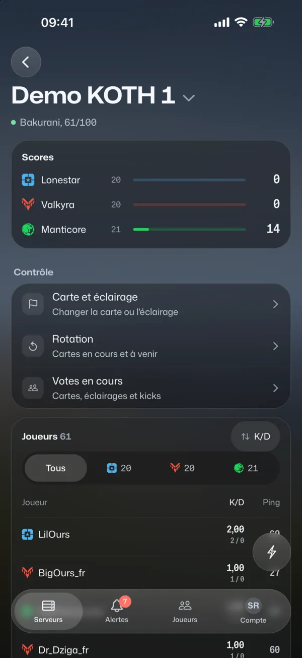Serveur en direct sur iPhone : joueurs et kill feed.